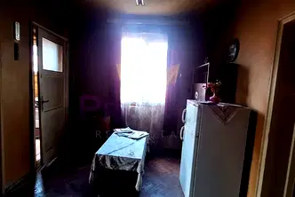 Етаж от къща в Шумен, Добруджански
