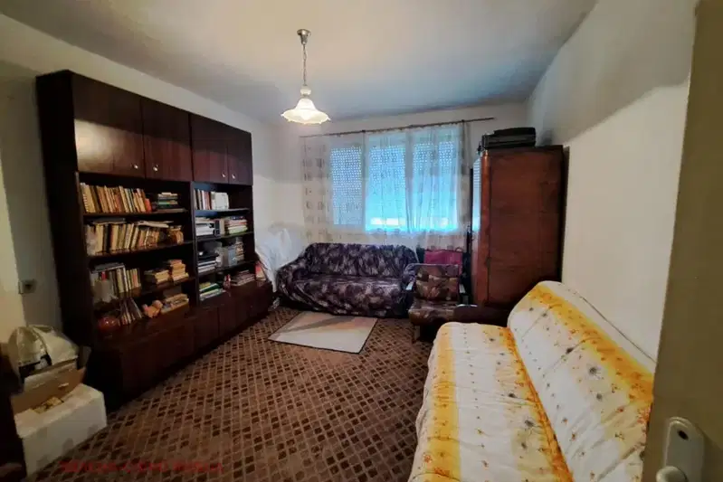 Floor of House in Yambol, Kargon