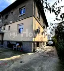 Етаж от къща в София, Левски