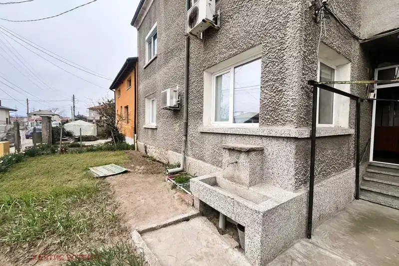 Floor of House in Oblast Haskovo, Свилен