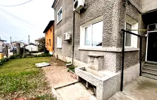 Етаж от къща в Хасково, Свилен