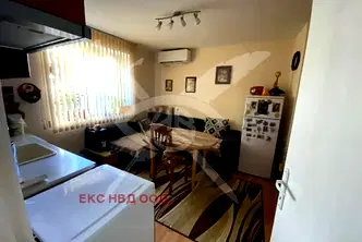 Етаж от къща в Пловдив, Асенов