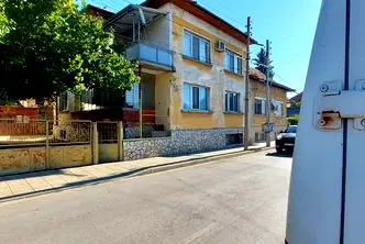 Етаж от къща във Враца, Бяла Слатина