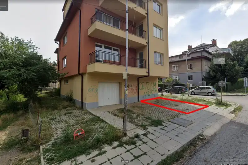 Garage/Parking in Sofiya, Bykston