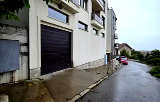 Гараж/Паркомясто във Враца, Център