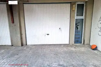 Гараж/Паркомясто във Варна, Виница