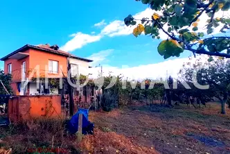 Къща в с. Брястовец