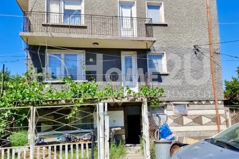House in Voluyak