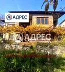 Къща във Велико Търново, Акация
