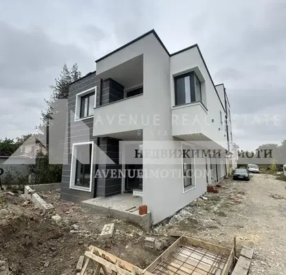 Photo 5 — House in Plovdiv, Belomorski