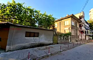 Къща в Силистра, Център