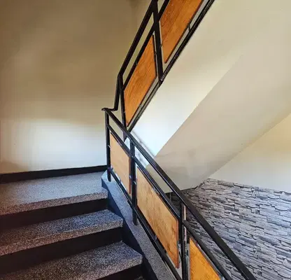 Photo 4 — House in Pernik, Centyr