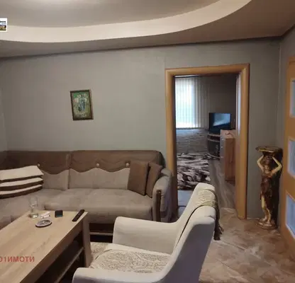 Photo 4 — House in Dobrich, Centyr