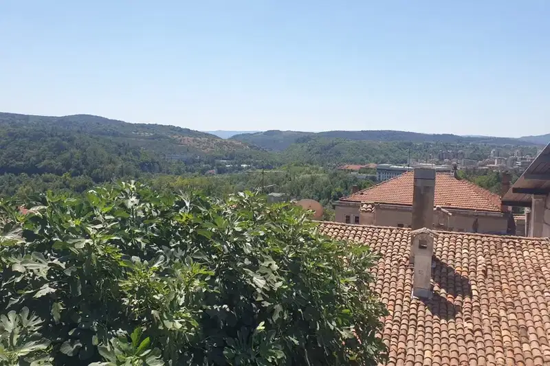 House in Veliko Tyrnovo, Centyr