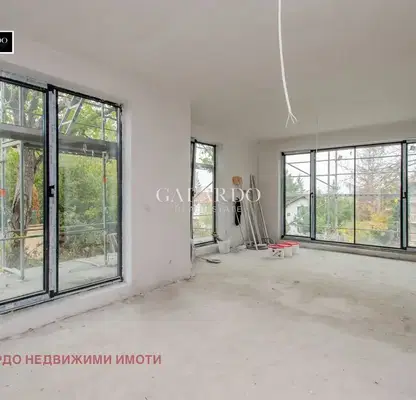 Photo 3 — House in Sofiya, Dragalevci