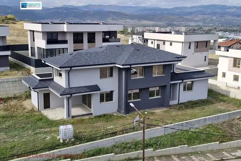 House in Благоев, Еленово 2