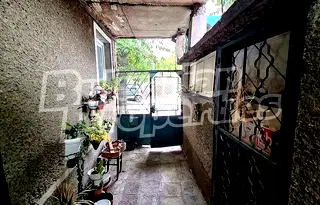 Къща във Варна, Христо Ботев