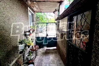 Къща във Варна, Христо Ботев