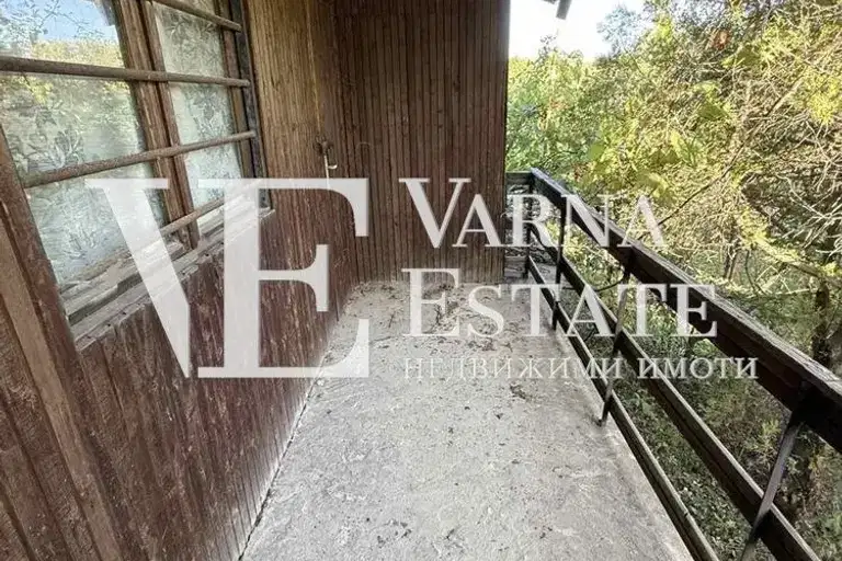 House in Varna, Borovec - Yug