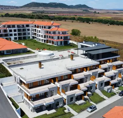 Photo 3 — House in Oblast Burgas, Aheloi