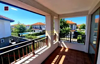 Къща в Бургас, Ахелой