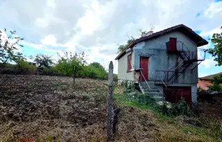 Къща в Бургас, с. Пещерско