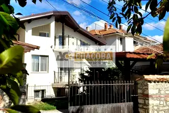 Къща в Добрич, Балчик