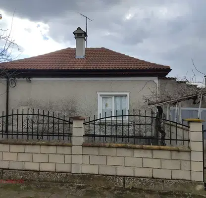 Photo 3 — House in Oblast Dobrich, Kardam