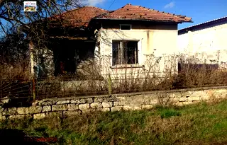 Къща в Добрич, с. Кардам