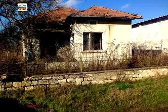 Къща в Добрич, с. Кардам