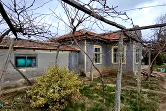 Къща в Добрич, с. Преселенци