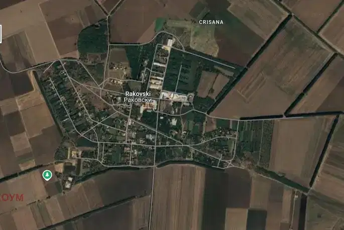 Къща в Добрич, с. Раковски