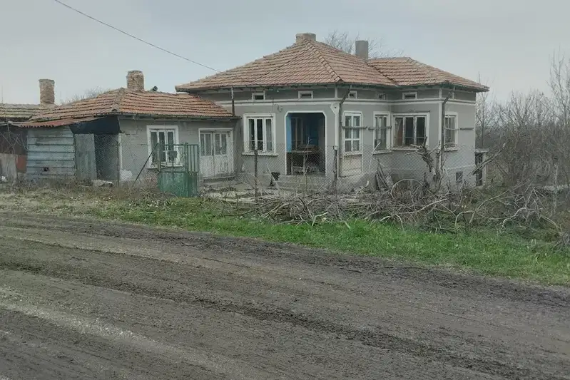 Къща в Добрич, с. Сноп