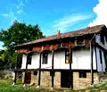 Снимка 2 — Къща в Габрово, Трявна