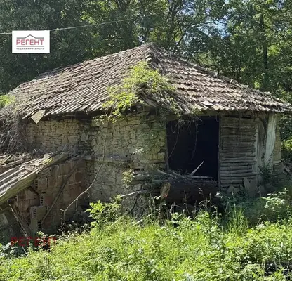 Снимка 4 — Къща с 2 етажа в с. Влайчовци, област Габрово