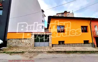 Къща в Кюстендил, Дупница