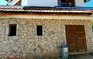 Къща в Кюстендил, Рила