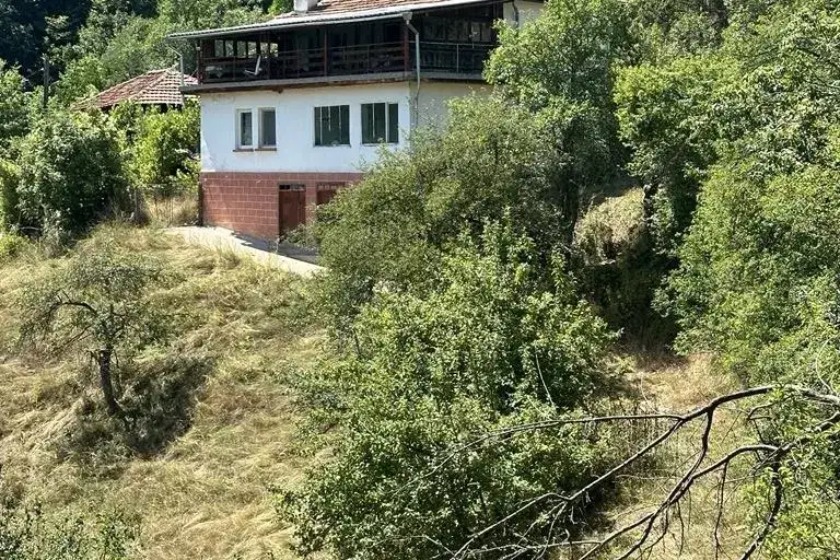 Къща в Кюстендил, с. Церовица