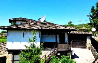 Къща в Ловеч, Троян