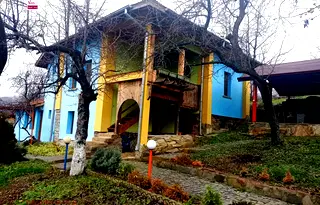 Къща в Ловеч, с. Златна Панега