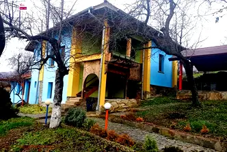 Къща в Ловеч, с. Златна Панега