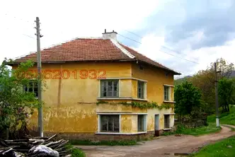 Къща в Монтана, с. Горно Озирово