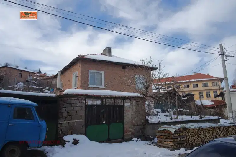Къща в Пазарджик, с. Розово