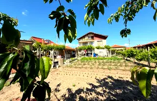 Къща в Пазарджик, с. Виноец