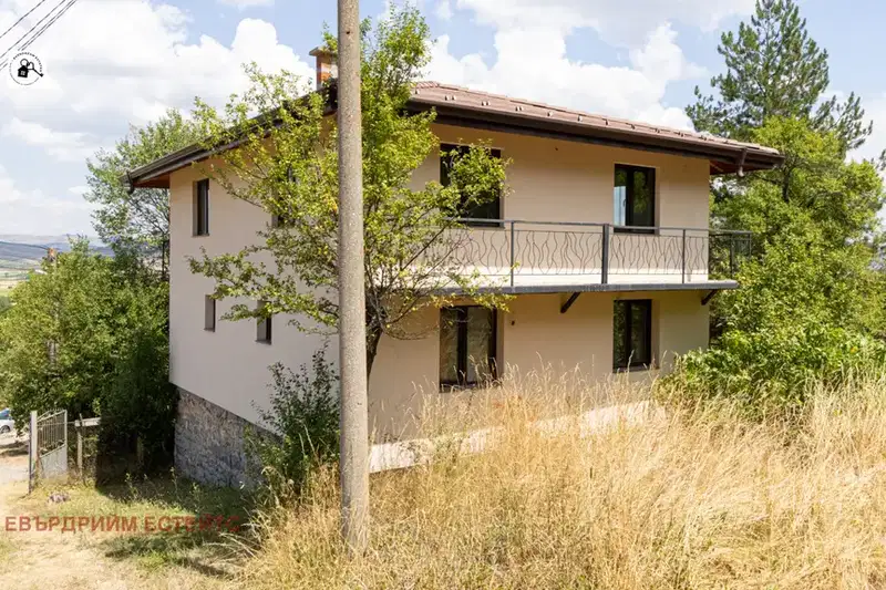 House in Oblast Pernik, Kondofrei