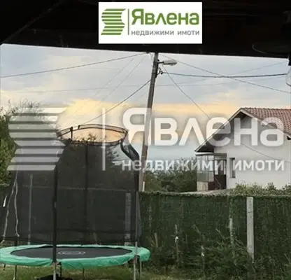 Снимка 3 — Къща в Перник, с. Планиница