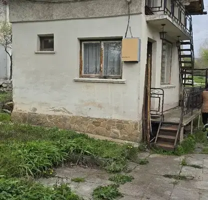 Снимка 4 — Къща в Перник, с. Стефаново