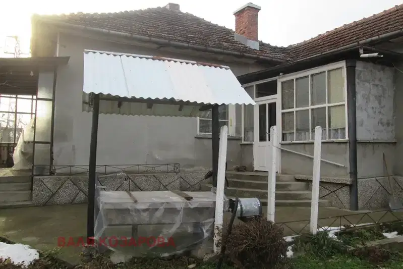 Къща в Плевен, с. Крушовене