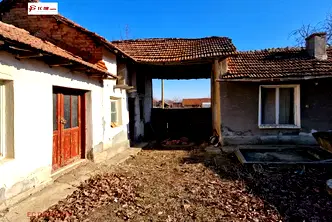 Къща в Плевен, с. Обнова