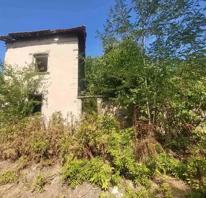 Photo 2 — House in Oblast Pleven, Orehovica